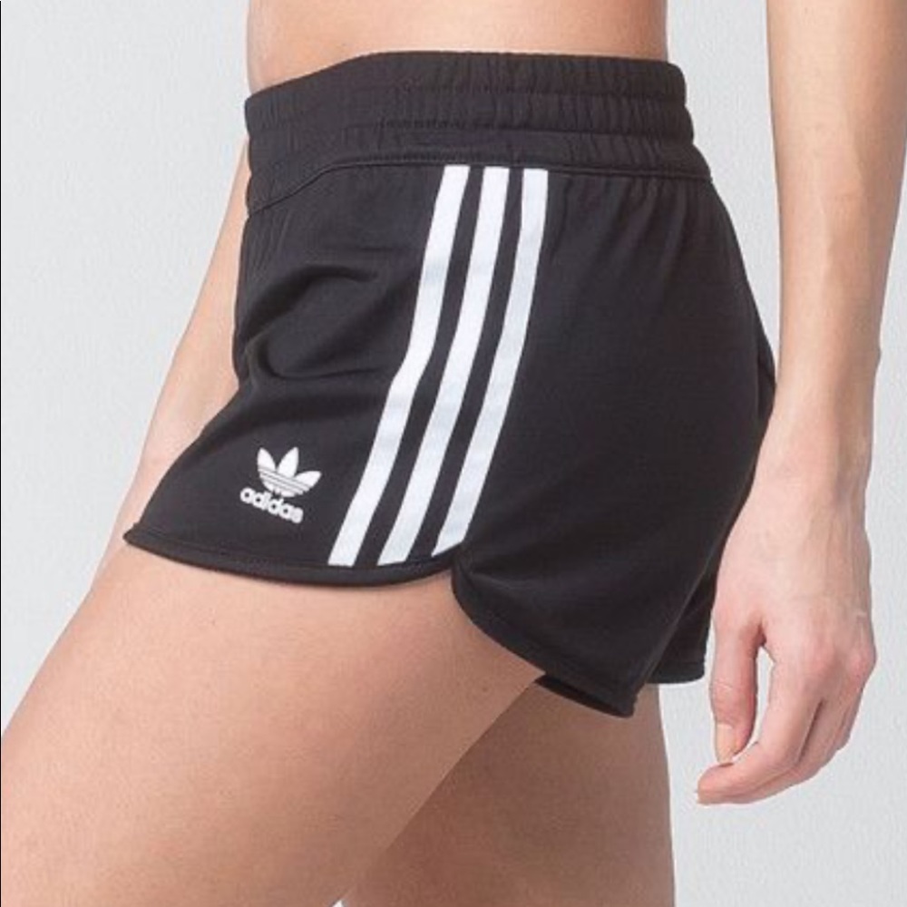 Adidas Original 3 Striped Dolphin shorts